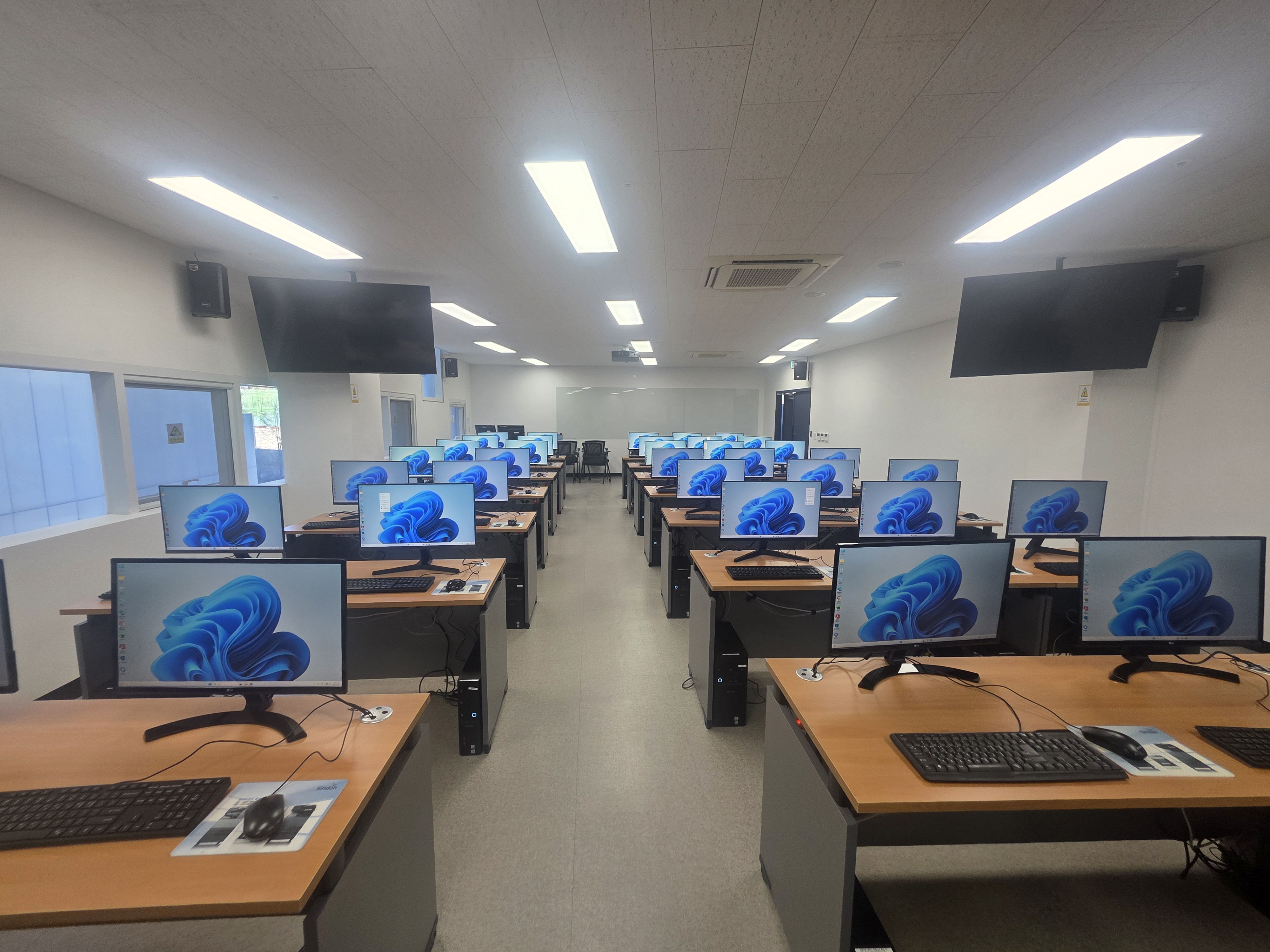 행사, 강연, 교육용 세미나 PC 렌탈 패키지